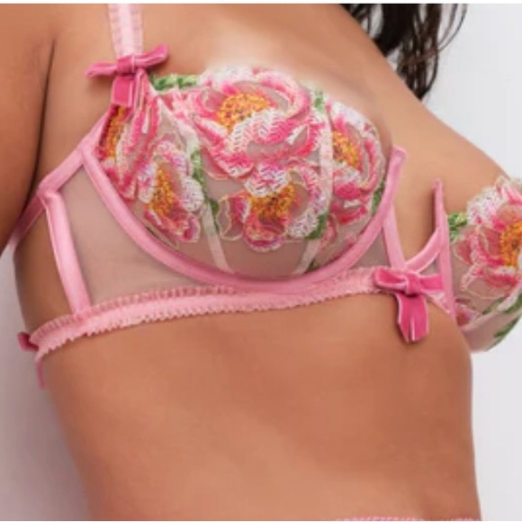 🍋NWT For Love & Lemons Needle Point Roses Bra & Thong Panty Set Size M🍋 - Picture 3 of 15